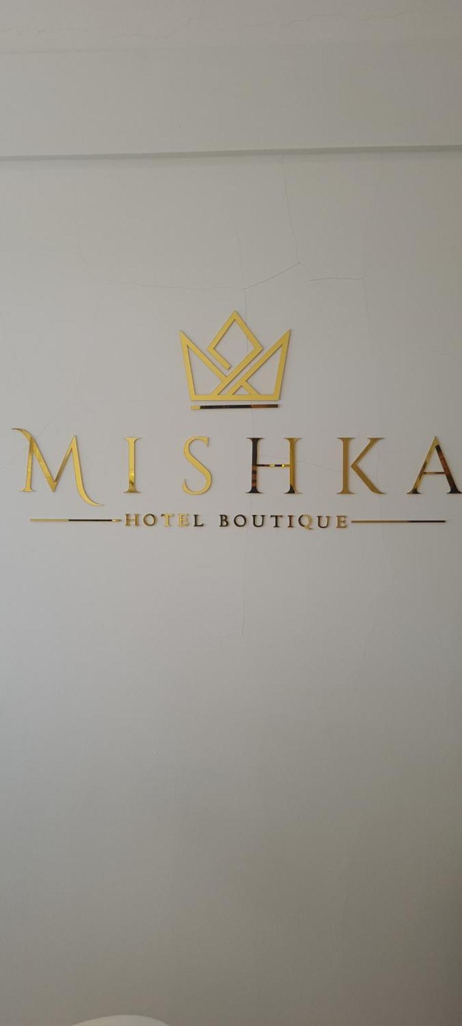 Casa Mishka Boutique #104 Nuevo *